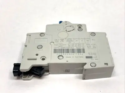 USED ALLEN-BRADLEY SERIES D 15A CIRCUIT BREAKER