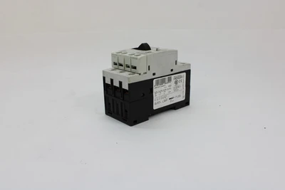 USED SIEMENS 3RV1011-0KA10