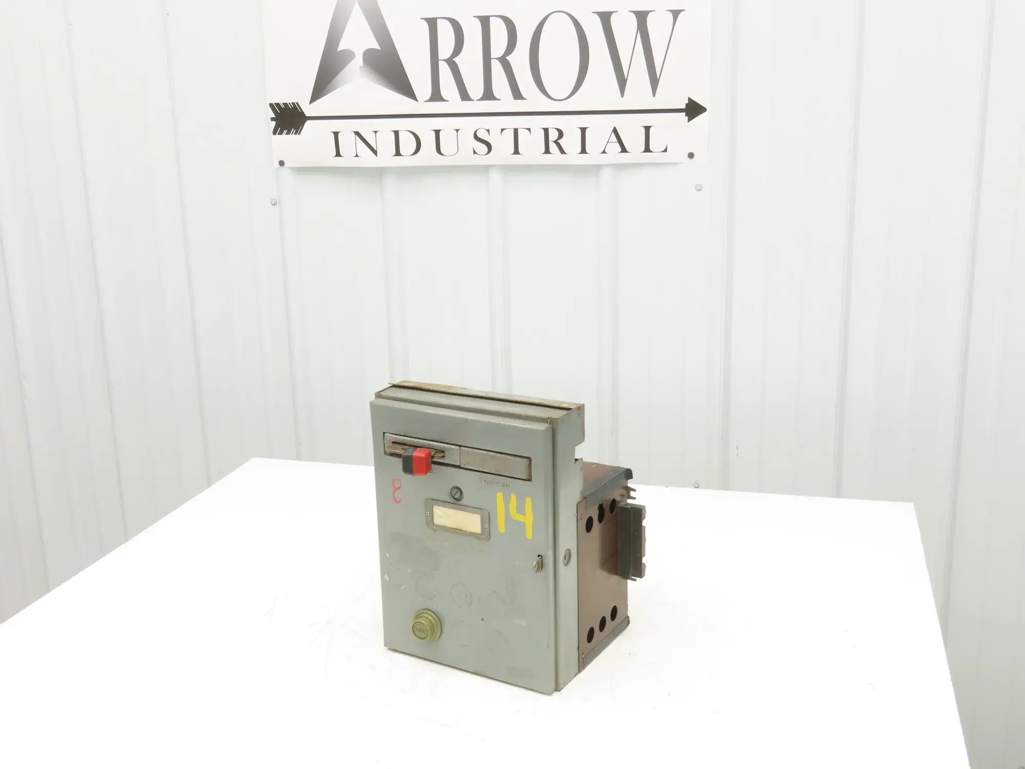 Square D HBS-8536-SBL-120 Combination Motor Starter Fusible 600V 3PH 5HP