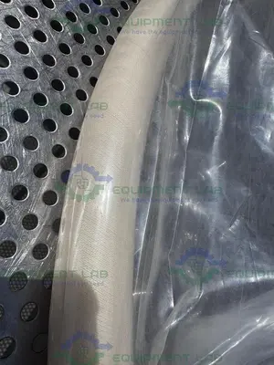 NEW SAINT GOBAIN 94" SILICONE HOSE W/ 3/4" TO 1 1/2 SANITARY FITTING