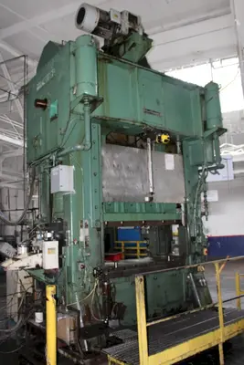MINSTER 300 TON SSDC Straight Side, Double Crank (Single Action) Presses | Timco, Inc. (10)