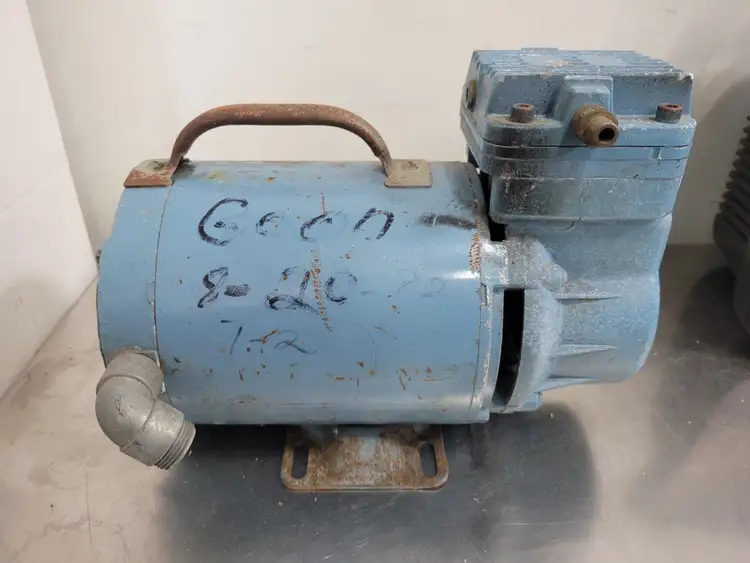 Used GOULD LGH-2V Vacuum Pumps British Columbia CA | Lenmark #272339