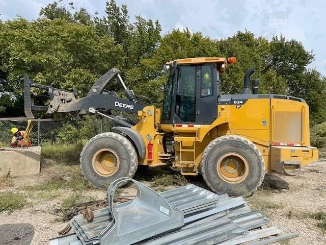 Used 2021 DEERE 624 P-TIER Wheel Loaders Texas US | Big D Heavy Equipment #1556983