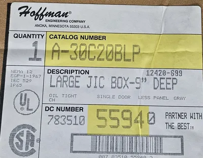 HOFFMAN A-30C20BLP ENCLOUSURE 30X20X9. Loc4E37