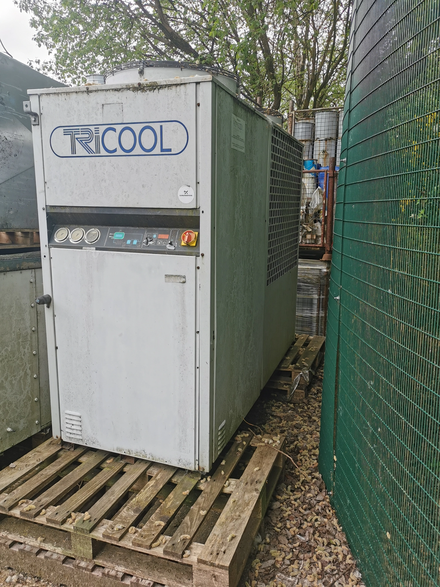 Tricool Water Chiller  HLA 090  26.6 kw