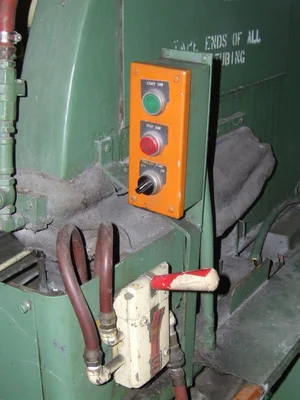 USED STONE M-160