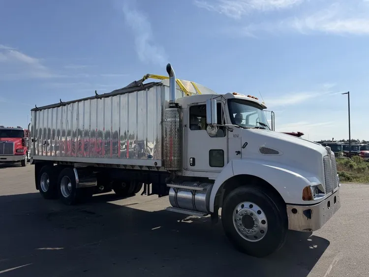 Used 2007 KENWORTH HERITAGE GRAIN BODY Misc Trucks Minnesota US | Carco Truck & Equipment #1520142