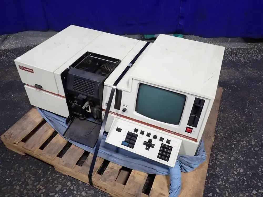 USED VARIAN SPECTR AA20