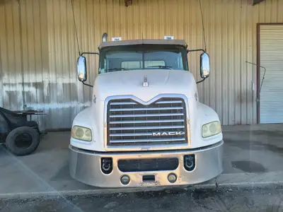 Used 2015 MACK PINNACLE CXU612 Conventional trucks California US | Ben Kaplan Equipment #1508154