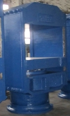 Used _UNKNOWN_ _UNKNOWN_ Rubber Pad Presses Ohio US | Gomaplast Machinery, Inc. #1278876