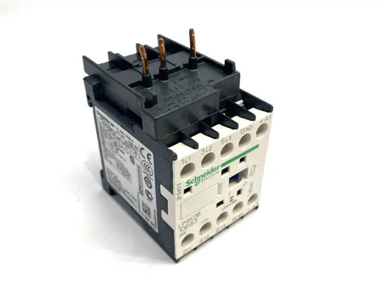 Used Schneider Electric Contactor 3P 24VDC Coil 440V 2.2kW 6A PLC Contactors Michigan US | Maverick Industrial Sales #1401926