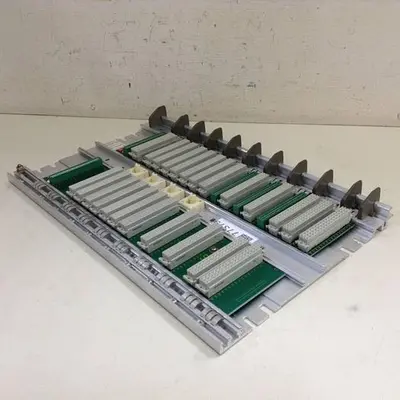 USED SIEMENS 6ES5 700 3LA12