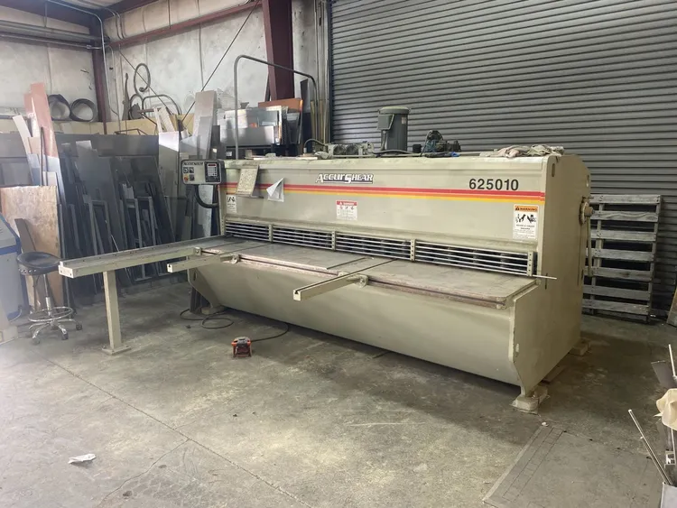 Used 2001 ACCURSHEAR 625010 Power Squaring Shears (Inch) Oregon US | Fahey Machinery Co., Inc. #1413380