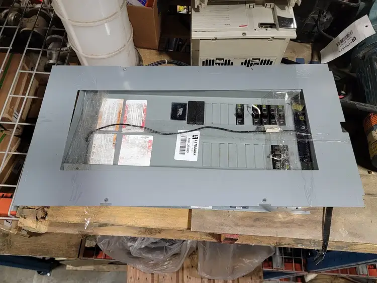 Used SQUARE D NQOD20M100CU Switchgears British Columbia CA | Lenmark #242562