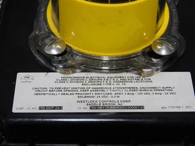 Westlock 765-DCF-24-3 Valve Position Monitor with Solenoid 24 VDC 0.5 W New