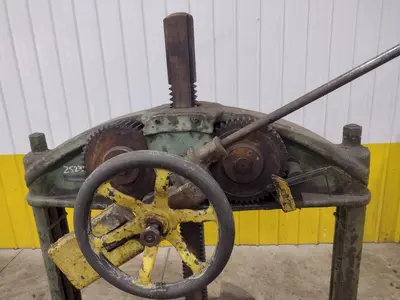 GREENERD #32 TWIN POST MANUAL ARBOR PRESS: YOBRO #25234