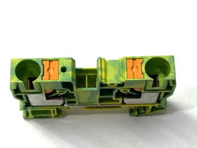 USED PHOENIX CONTACT PROTECTIVE CONDUCTOR TERMINAL BLOCK 3212131