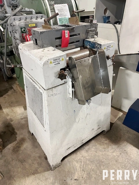3-ROLL MILL 12" X 4" Mill Roll Paint (2, 3 or More Rolls) | Perry Equipment