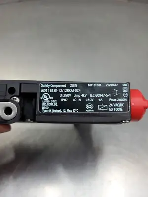 Used Schmersal AZM 161SK-12/12RKA-024 Safety Interlock Switch, Bottom Feed Relays & Switches South Carolina US | Palmetto Automation #1507478
