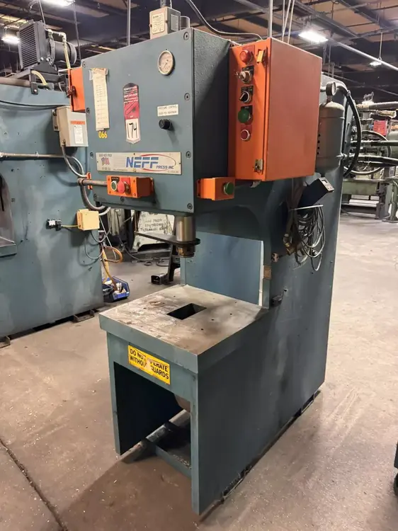 Used NEFF DF25-15M C-Frame Presses Ohio US | Mohawk Machinery #887423