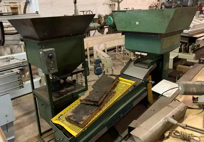 Used WARREN INDUSTRIES *CUSTOM* GRAVITY FEED SYSTEM WITH HOPPER Hoppers North Carolina US | Pruitt Machinery #716275