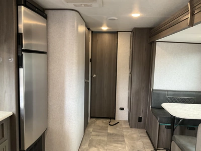 Used 2021 DUTCHMEN KODIAK SE 28 SBH Campers, Caravans, Motorhomes Michigan US | Miedema Asset Management Group #1370117