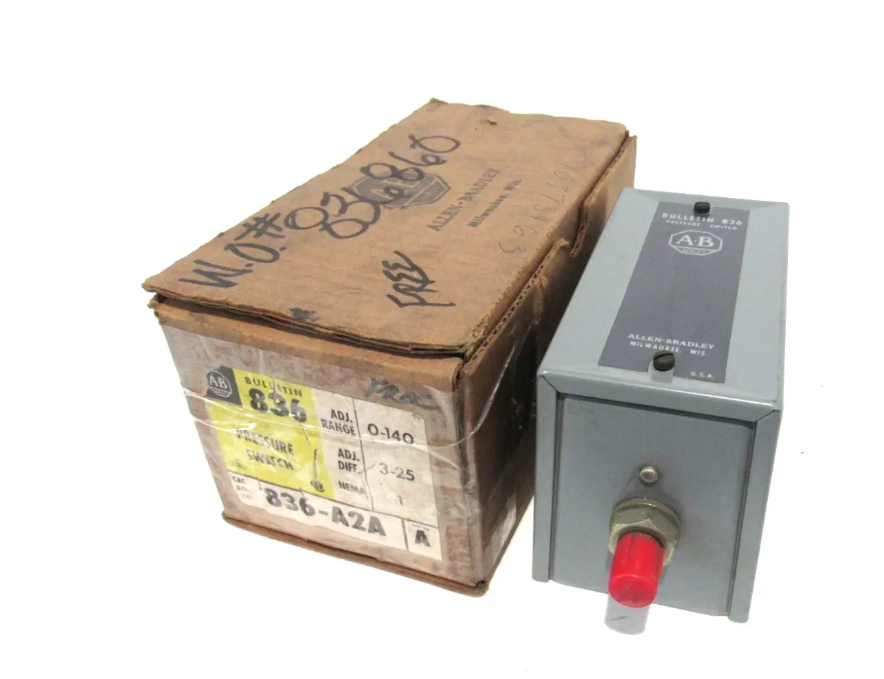 ALLEN BRADLEY 836-A2A PRESSURE SWITCH SER.A 836A2A NEW SURPLUS