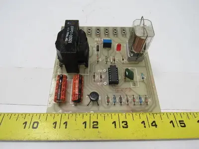 Fenner 12M-03-00107-01 Phase-Loss & unbalance Detector Circuit Board Card