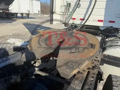 Used 2023 VOLVO VNR42T300 Conventional trucks Illinois US | T&S Trailer Pool #1509492