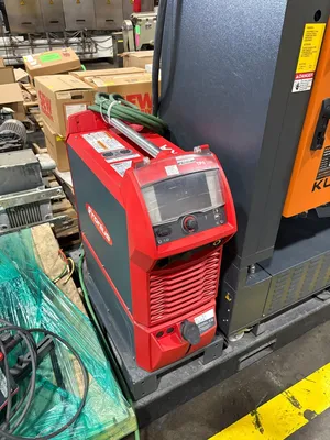 KUKA KR 16 L8 ARC Robots | ESS Industrial Equipment Sales (18)