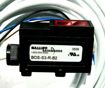 NEW BALLUFF BOS-S3-R-B2 DATASENSOR BOSS3RB2