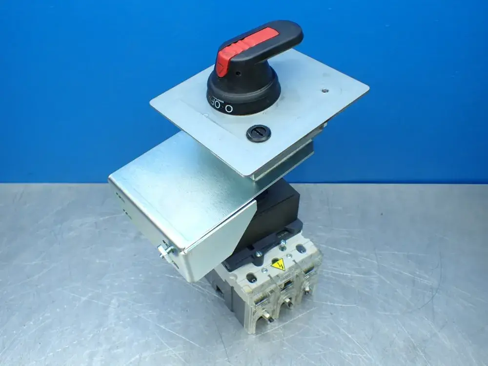 USED SIEMENS 3VL11102KE300AA0