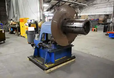 18,000 Lb. x 25″ EQUIPMENT INC Single Uncoiler w/Feed Ramp, Coil Car & Back Stop