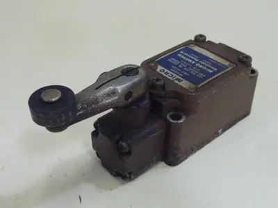USED YAMATAKE 1LS244-J9-82