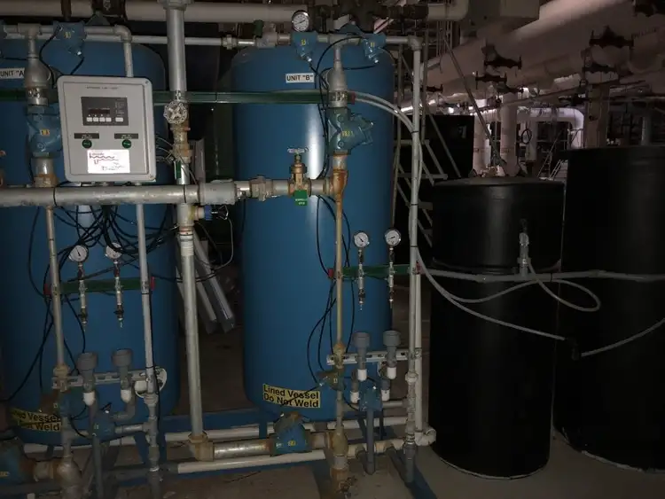 Used _UNKNOWN_ _UNKNOWN_ Ion Exchange Equipment Pennsylvania US | Moses B Glick #1014489