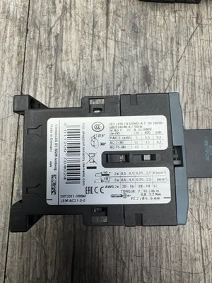 SIEMENS 3RT2017-1BB41 Electrical/PLC/Automation | ESS Industrial Equipment Sales (9)