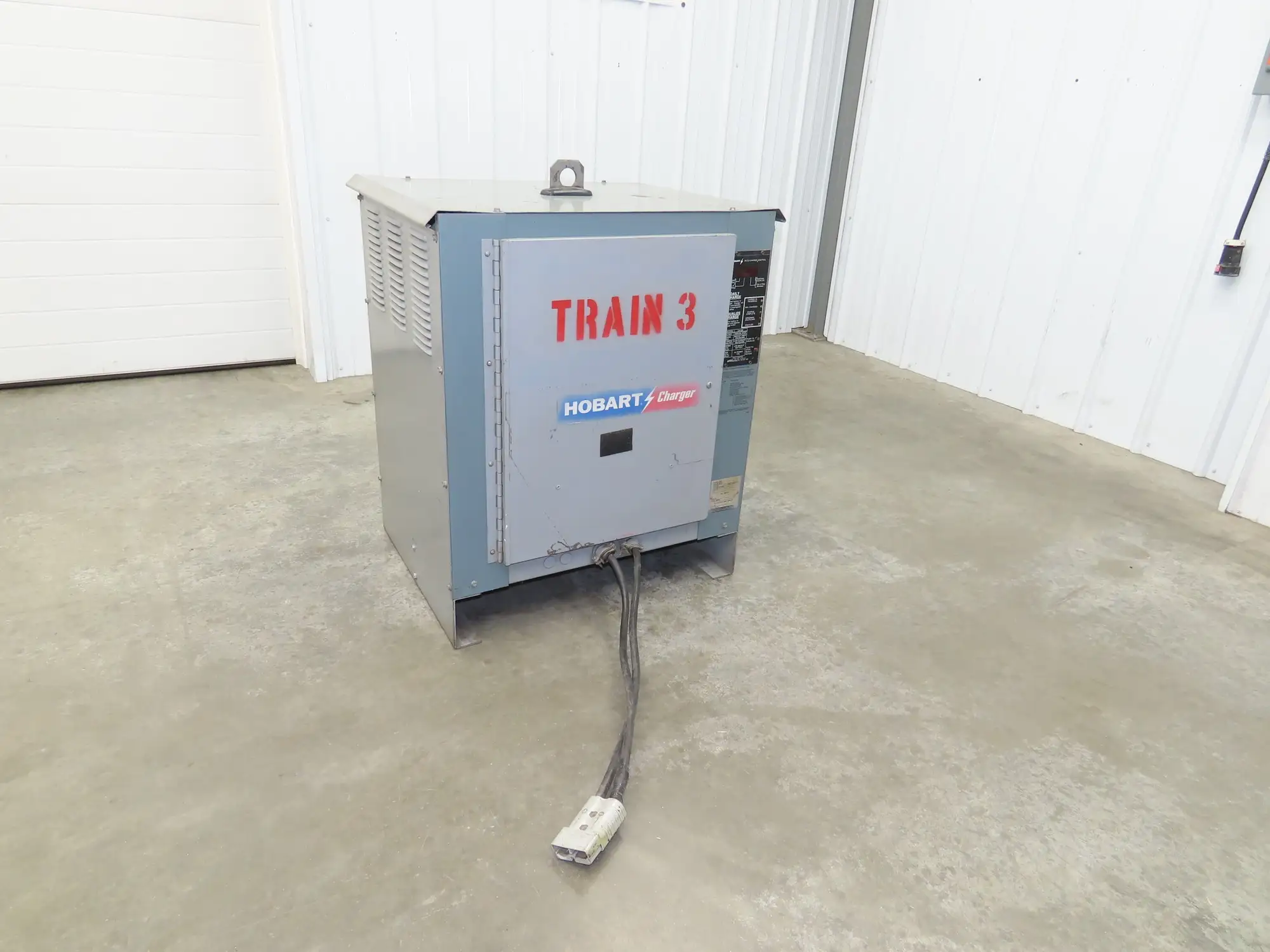 Hobart 3R18-1050 Forklift Battery Charger 45V 831-1050Ah 220A 208/230/460V 3Ph