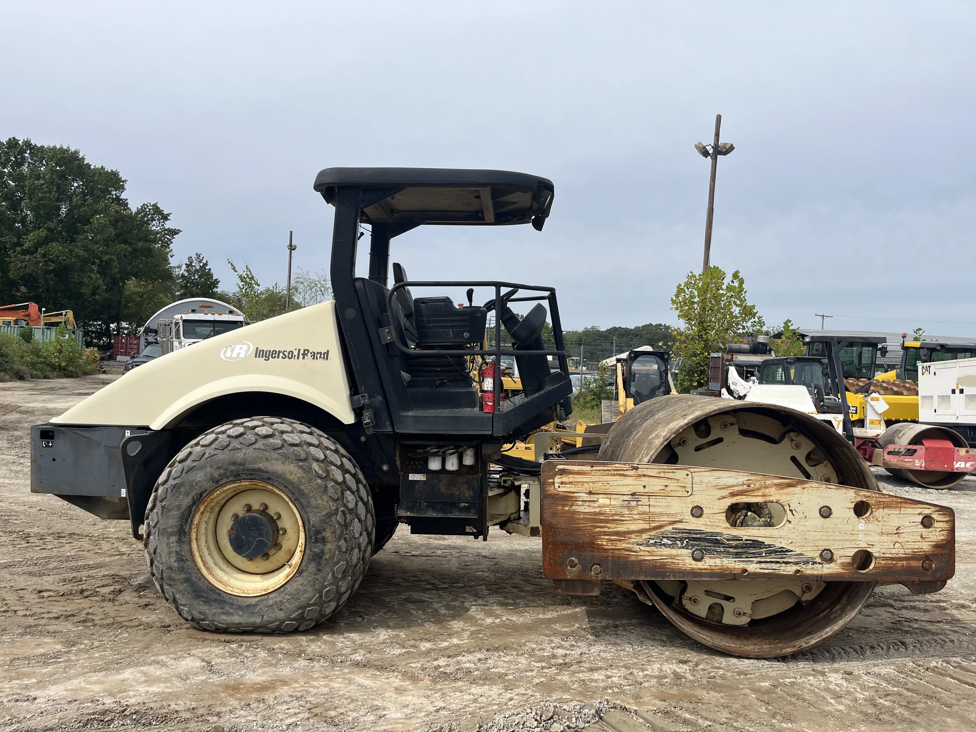 Used 2006 Ingersoll-Rand SD122DX Vibratory Rollers Maryland US | Zadoon Equipment #1480544