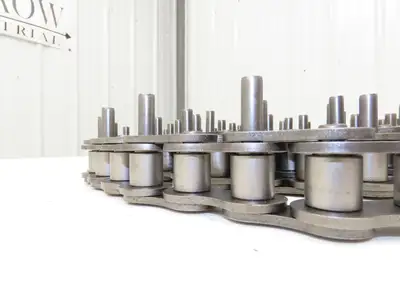 Tsubaki RS100 Riveted Roller Chain w/D-1 Attachment 18' Length