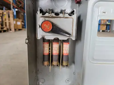 60 Amp, 600V Switch