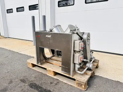 Patterson-Kelley “P-K”  V-Blender Model: 16-Quart Table Top S.S. Twin Shell Liquids-Solids Blender With Intensifier Bar and All XP Rated Electrical Components & Switches