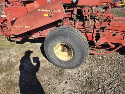 USED 1987 NEW HOLLAND HAYLINER 505
