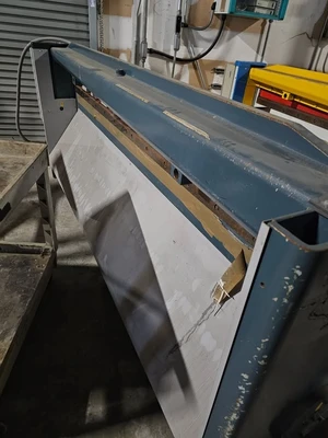 Used _UNKNOWN_ _UNKNOWN_ Sheet Metal Shears Texas US | ISP Equipment Group #1319082