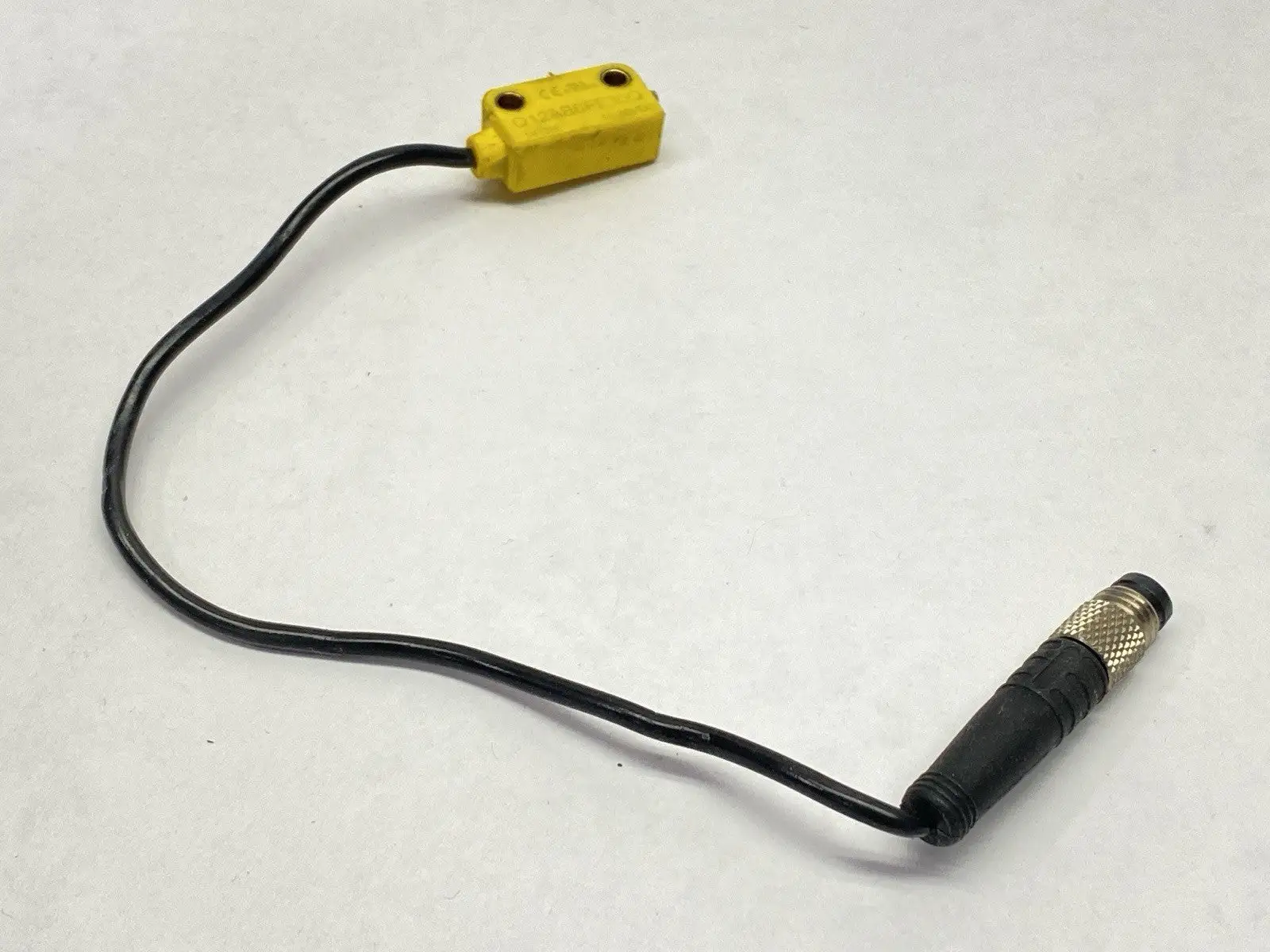 Q12AB6FF30Q | Banner  Photoelectric Sensor 10-30VDC 72111 - Used