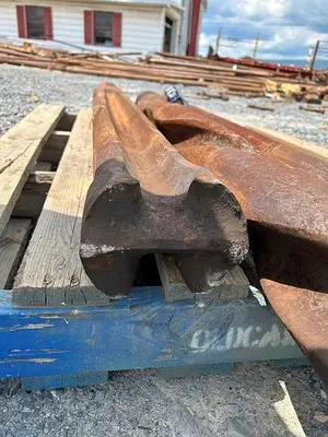 Used AFTERMARKET 6" D X 52" L HEAVY DUTY CHISEL BIT FOR CABLE TOOL Tool Bits Pennsylvania US | East West Machinery & Drilling #1417495