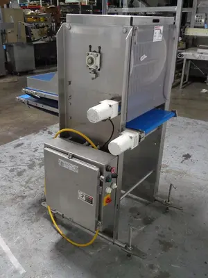USED 2001 QUANTUM TC-3