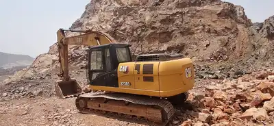 Used 2022 CATERPILLAR 323D3 Excavators Florida US | US Global Heavy Equipment Solutions #1412636