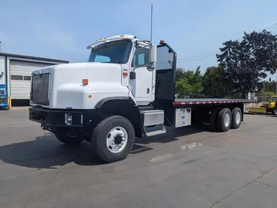 Used 2006 INTERNATIONAL 5600 Flatbed Trucks Washington US | Puget Sound Truck Sales #1546525