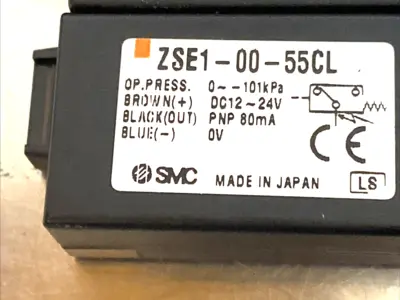 Used SMC Vacuum Ejector w/ ZSE1‑00‑55CL Pressure Switch PLC Processors Michigan US | Maverick Industrial Sales #1394264