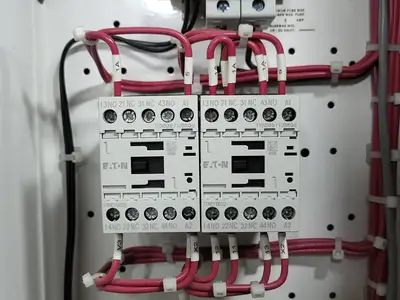 USED EATON SVX025A1-5A4N1